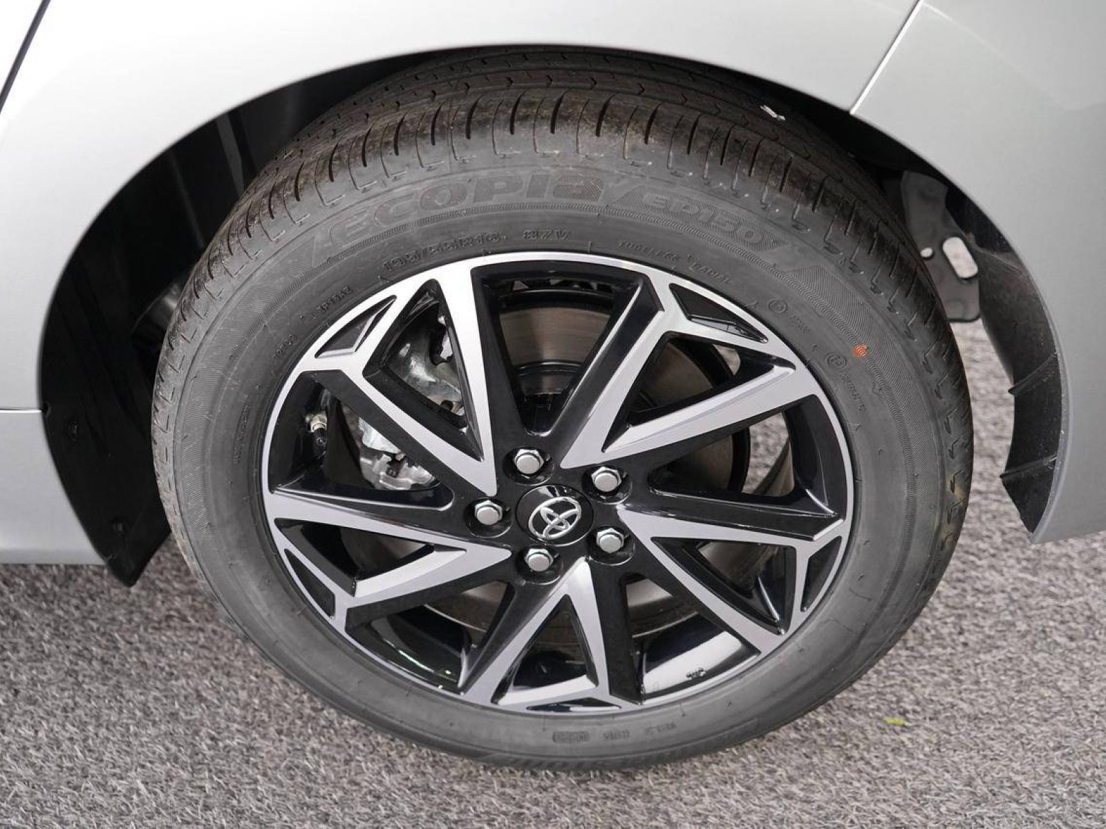 TOYOTA - YARIS HYBRIDE MY22 - #186483 - 6