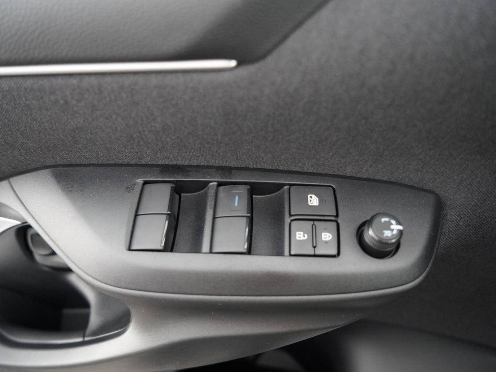 TOYOTA - YARIS HYBRIDE MY22 - #186488 - 15