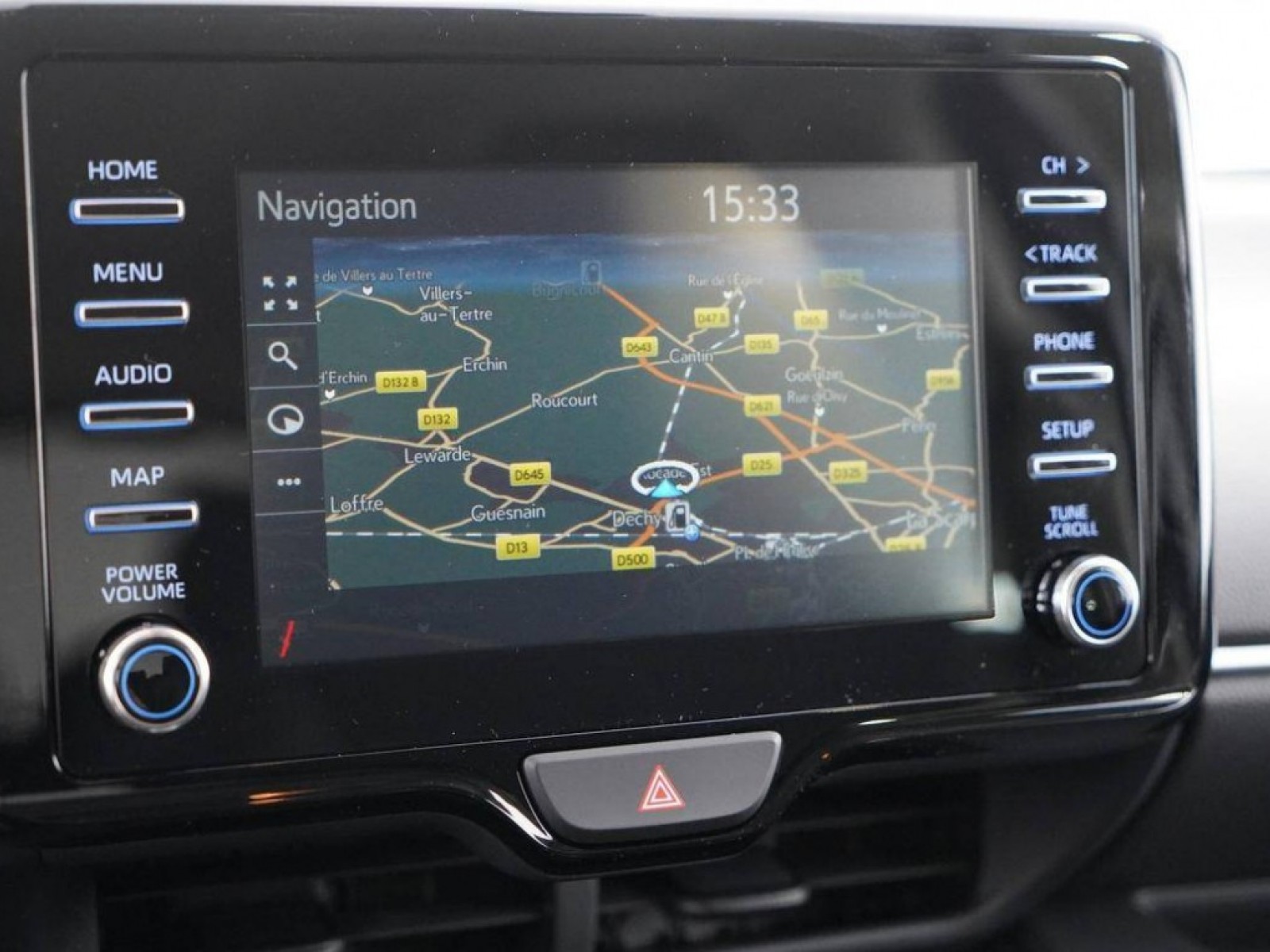 TOYOTA - YARIS HYBRIDE MY22 - #186488 - 32
