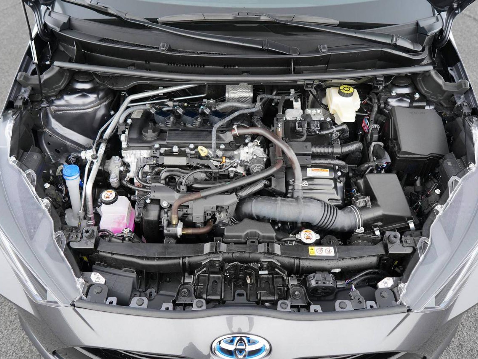 TOYOTA - YARIS HYBRIDE MY22 - #186488 - 19