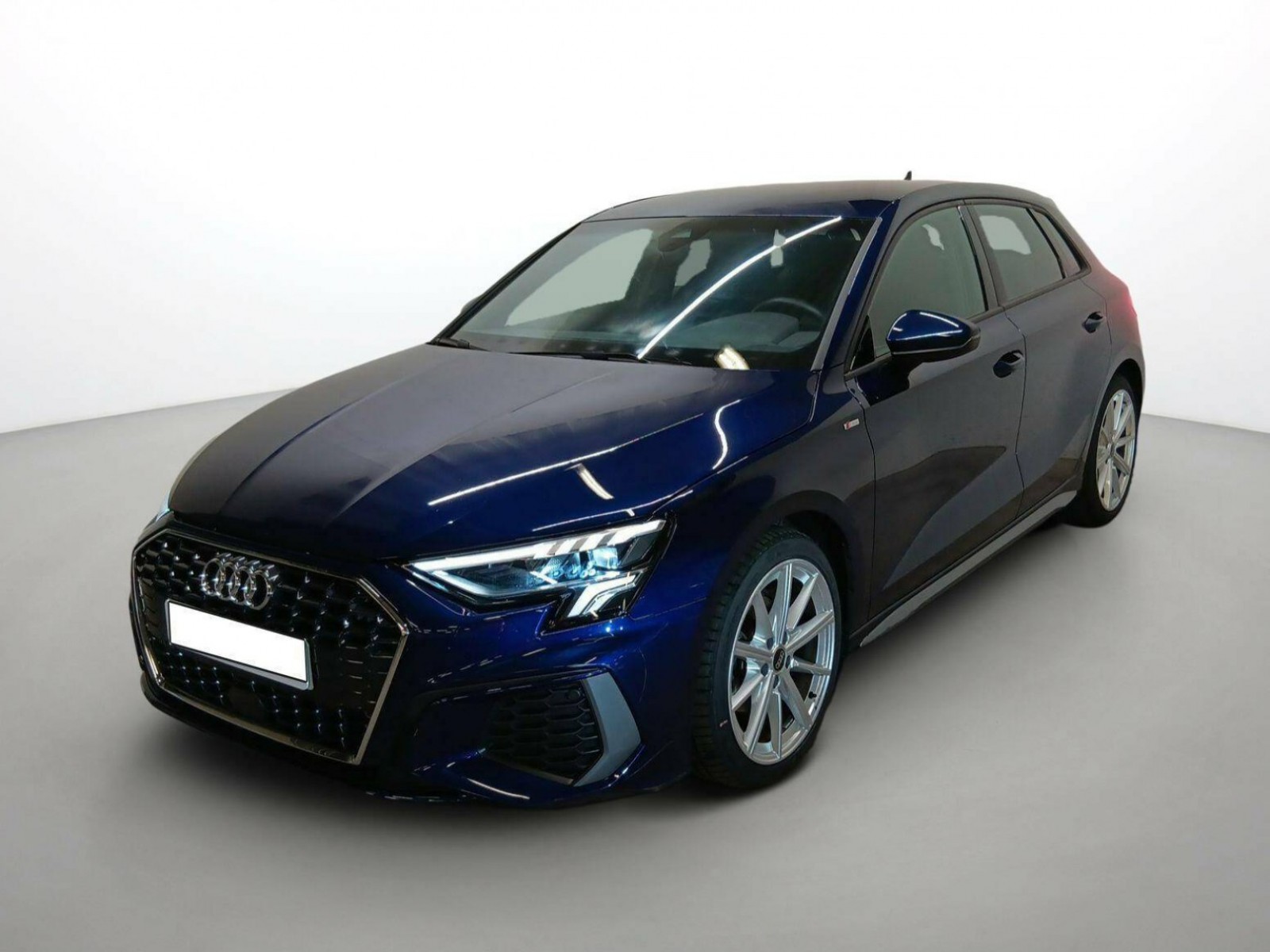 AUDI - A3 SPORTBACK - #186738 - 0