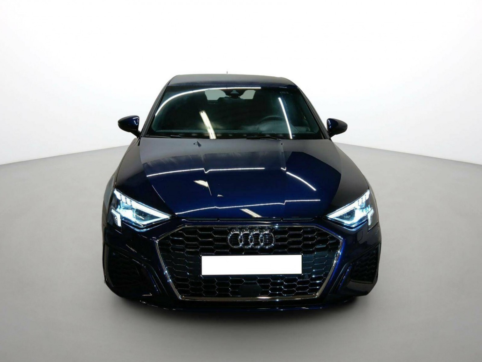 AUDI - A3 SPORTBACK - #186738 - 4