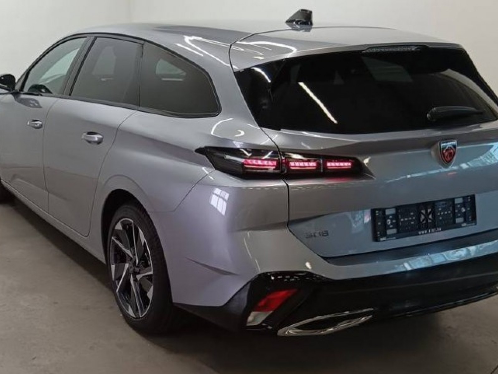 PEUGEOT - 308 SW - #183683 - 2