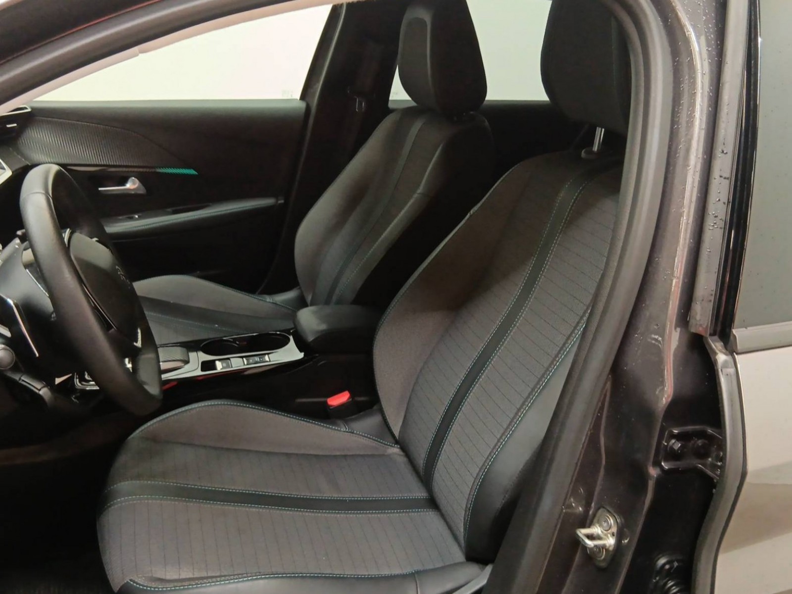 PEUGEOT - 208 - #186703 - 7