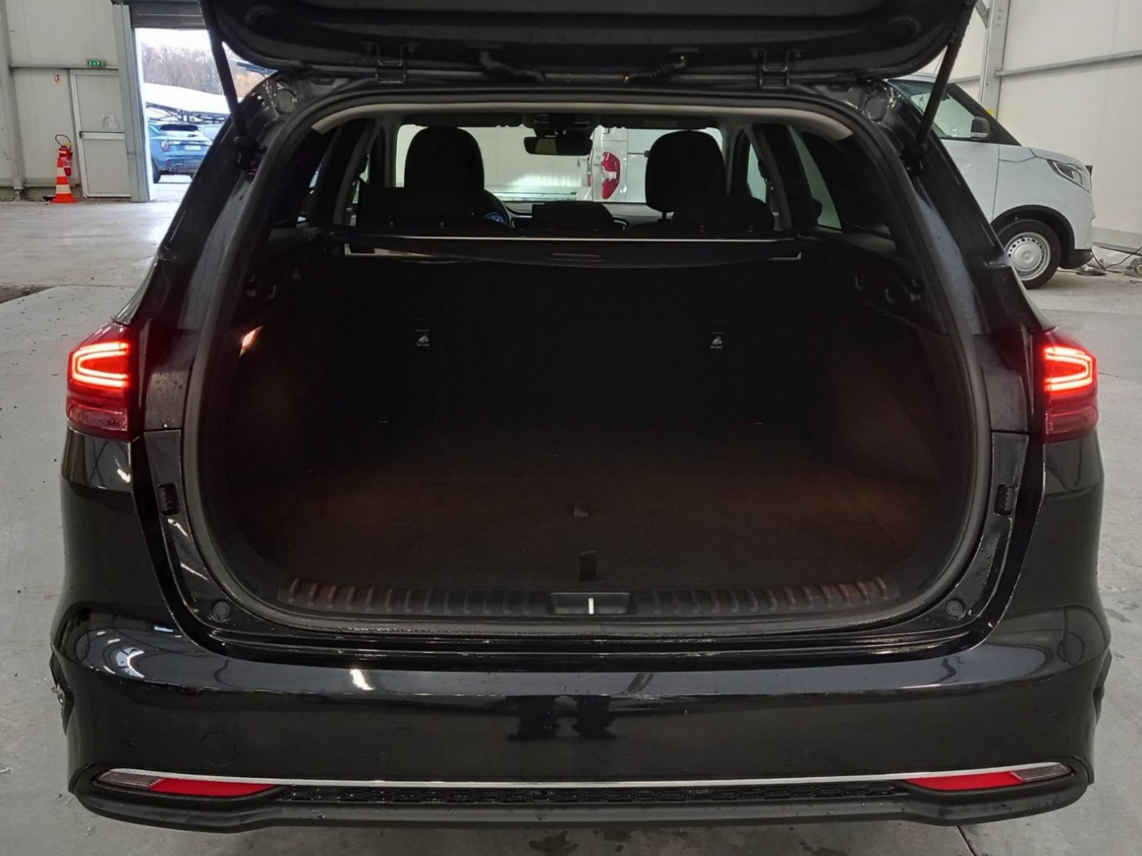 KIA - CEED SW - #186154 - 23