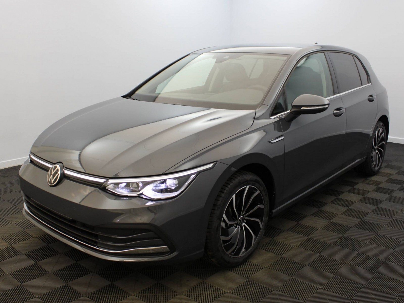VOLKSWAGEN - GOLF - #187291 - 0