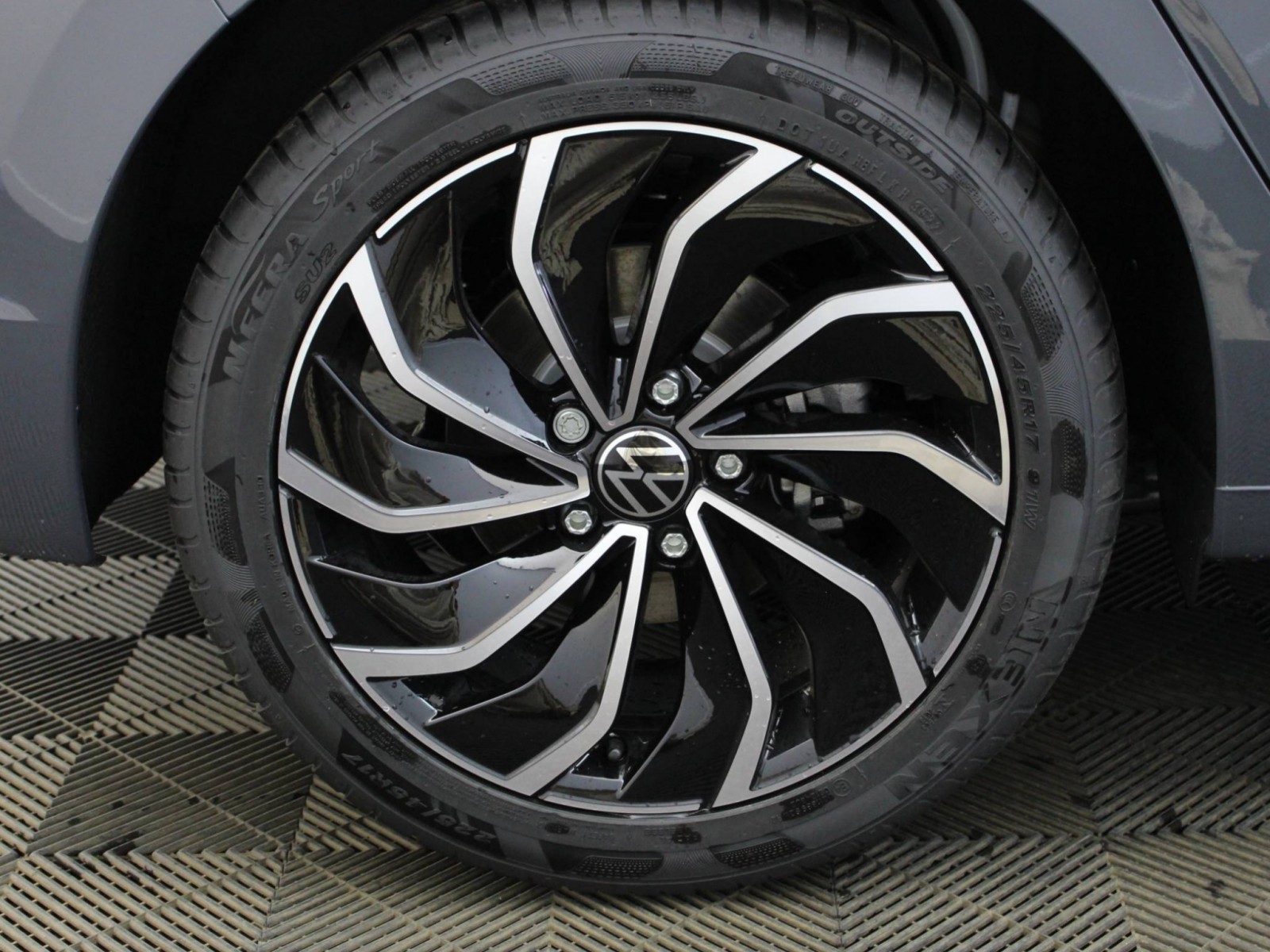 VOLKSWAGEN - GOLF - #187291 - 6