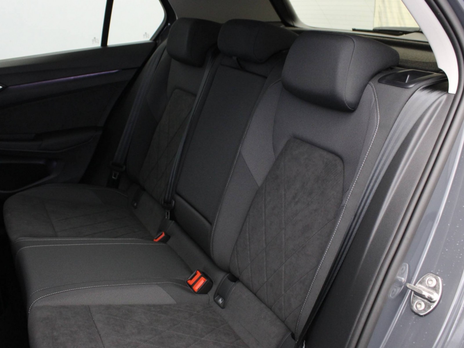 VOLKSWAGEN - GOLF - #187291 - 18