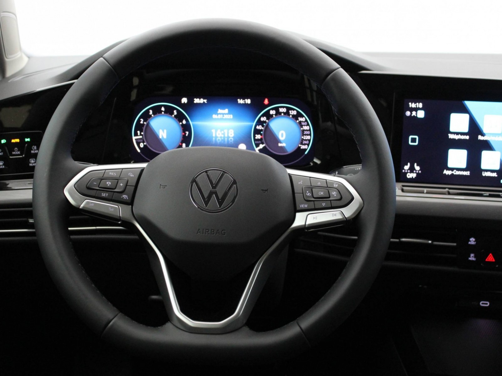 VOLKSWAGEN - GOLF - #187291 - 19