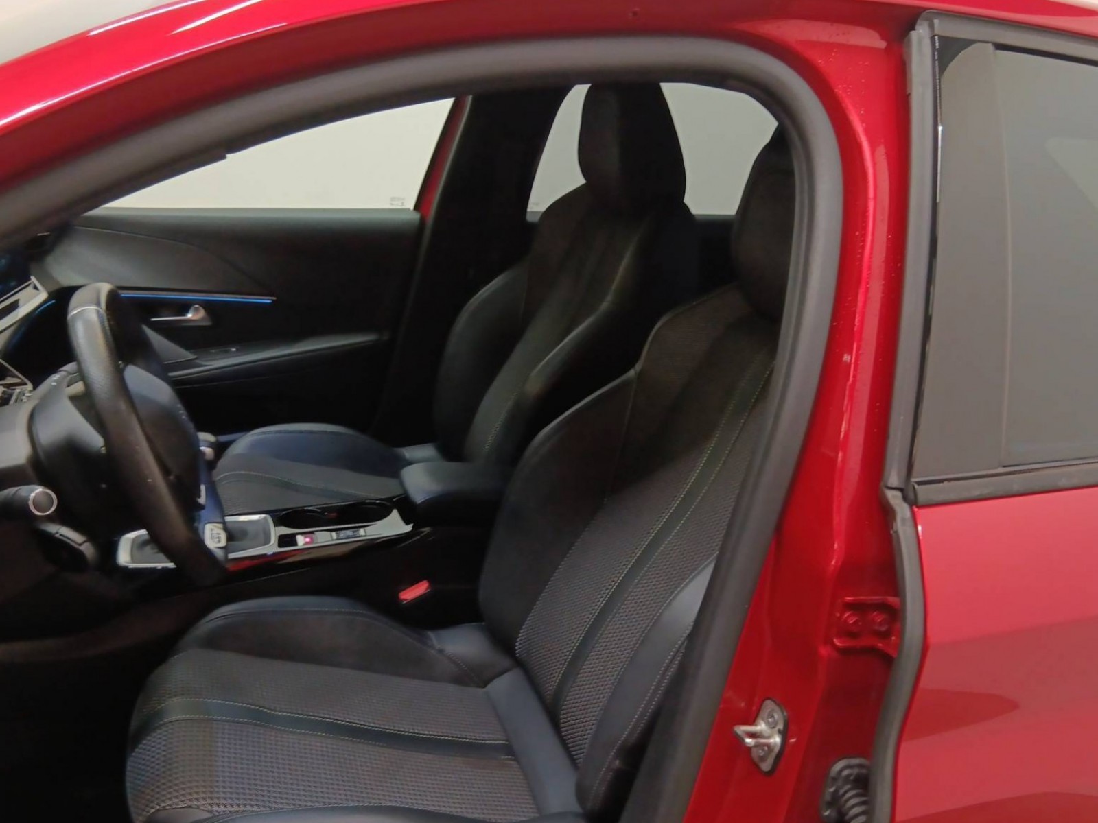 PEUGEOT - 208 - #185639 - 7