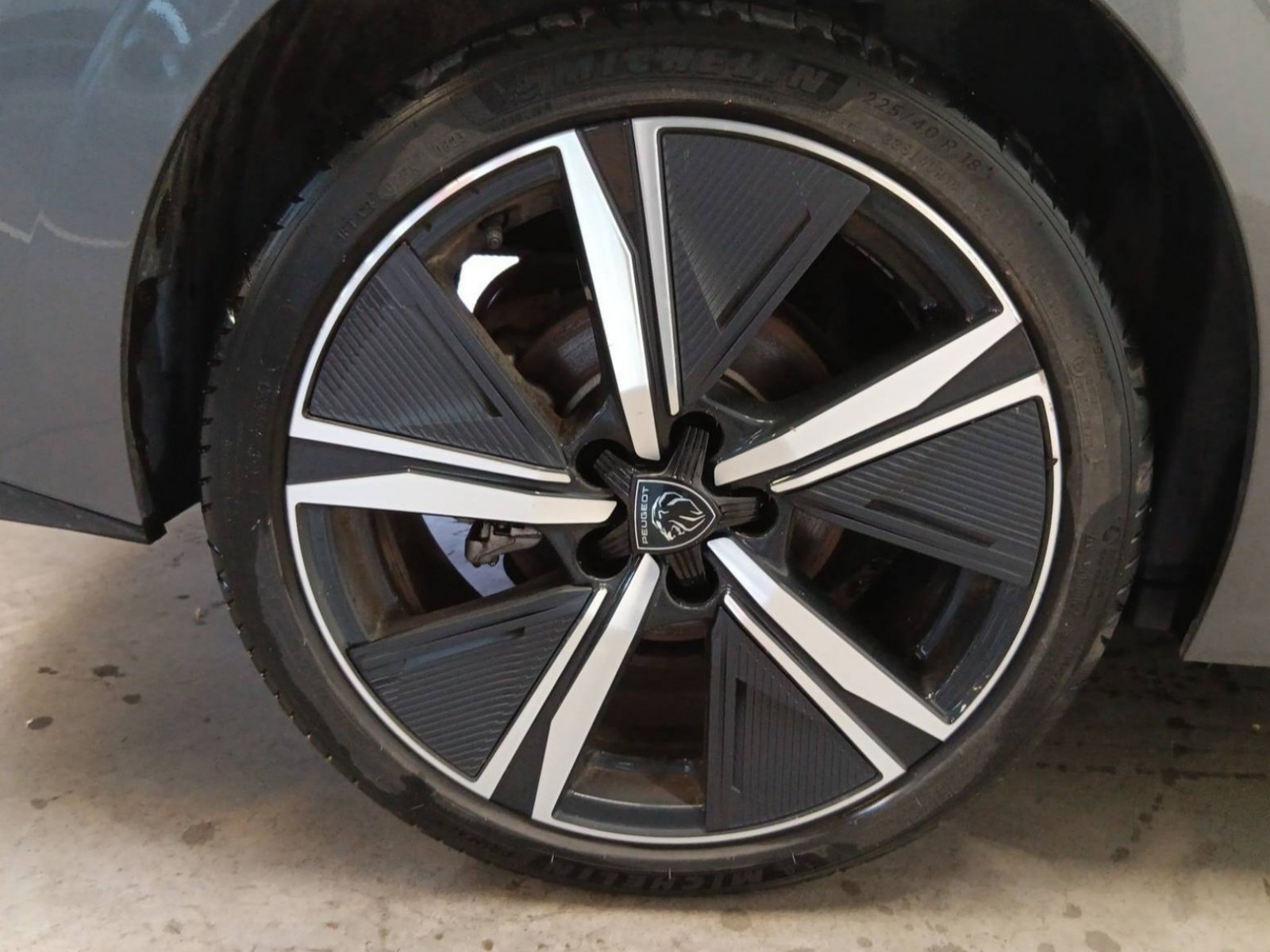 PEUGEOT - 308 SW - #200839 - 28