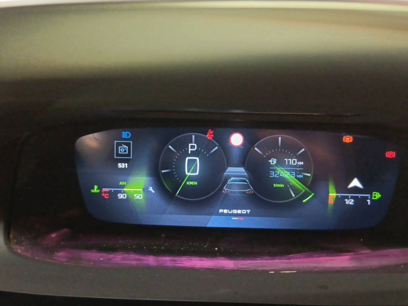PEUGEOT - 308 SW - #200839 - 34