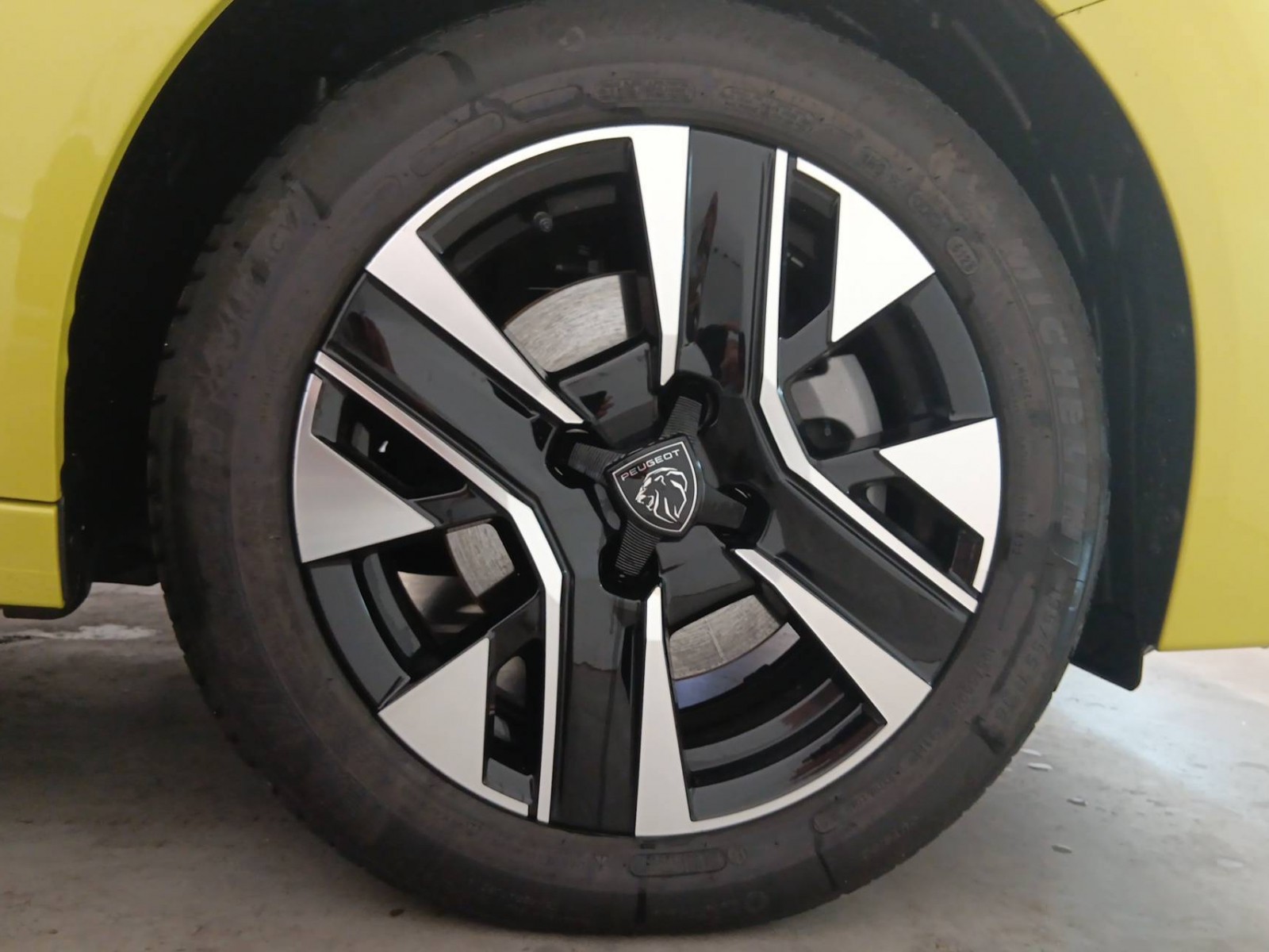 PEUGEOT - 208 - #247954 - 6