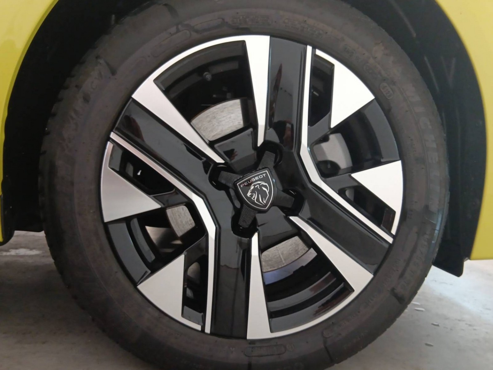 PEUGEOT - 208 - #199003 - 6