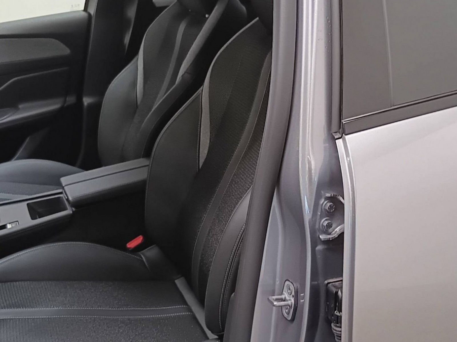 PEUGEOT - 308 SW - #183678 - 25
