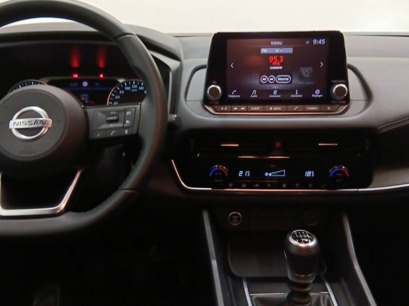 NISSAN - QASHQAI - #185321 - 23