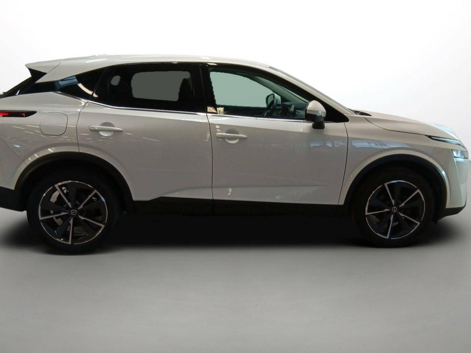 NISSAN - QASHQAI - #185274 - 30