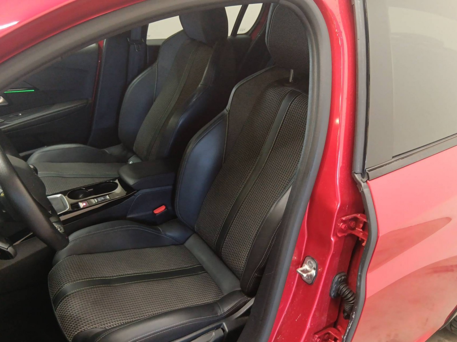 PEUGEOT - 208 - #185637 - 7