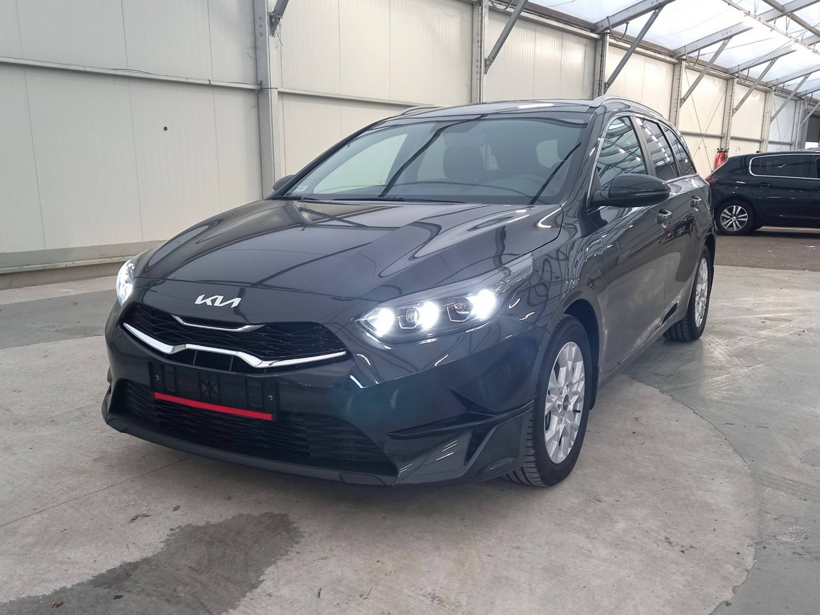 KIA - CEED SW - #186504 - 0