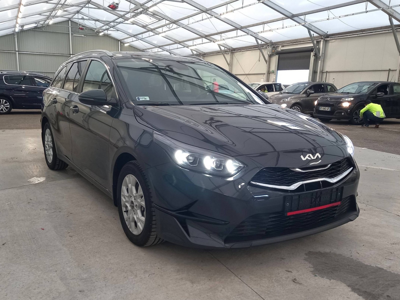 KIA - CEED SW - #186504 - 1