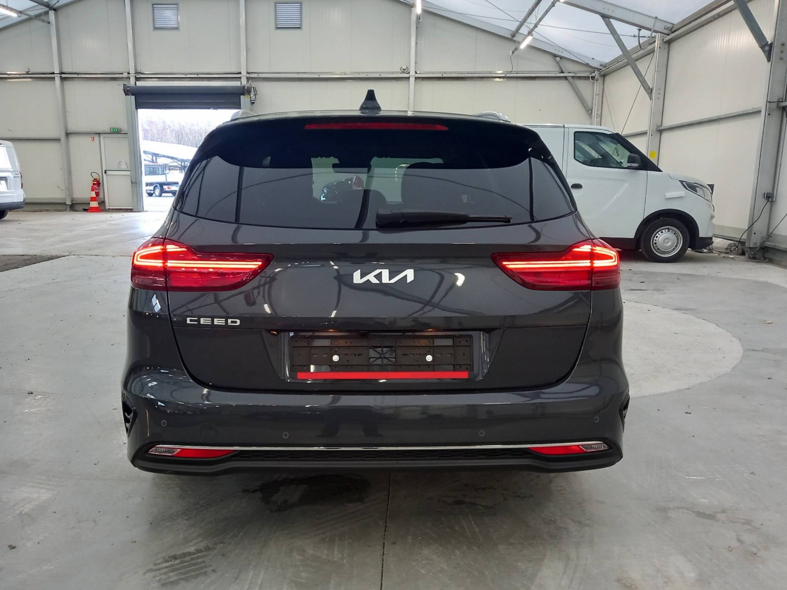 KIA - CEED SW - #186504 - 5