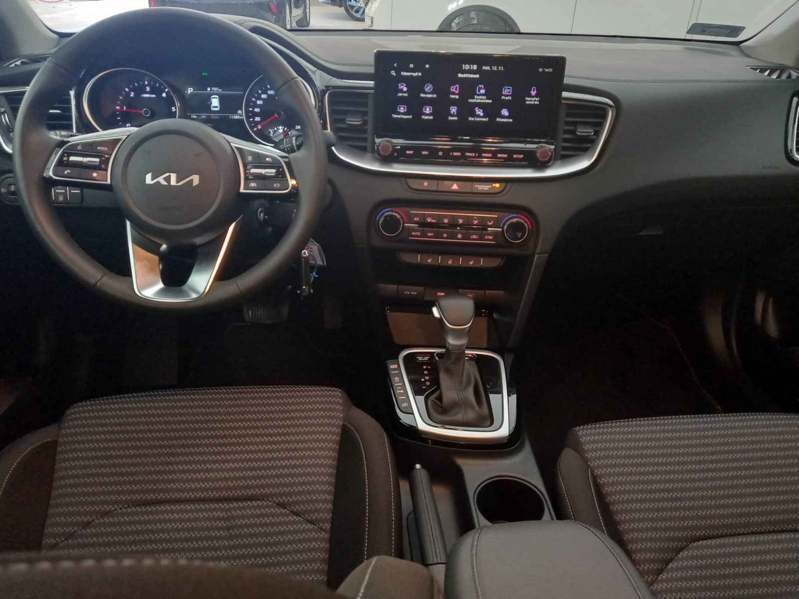 KIA - CEED SW - #186504 - 9