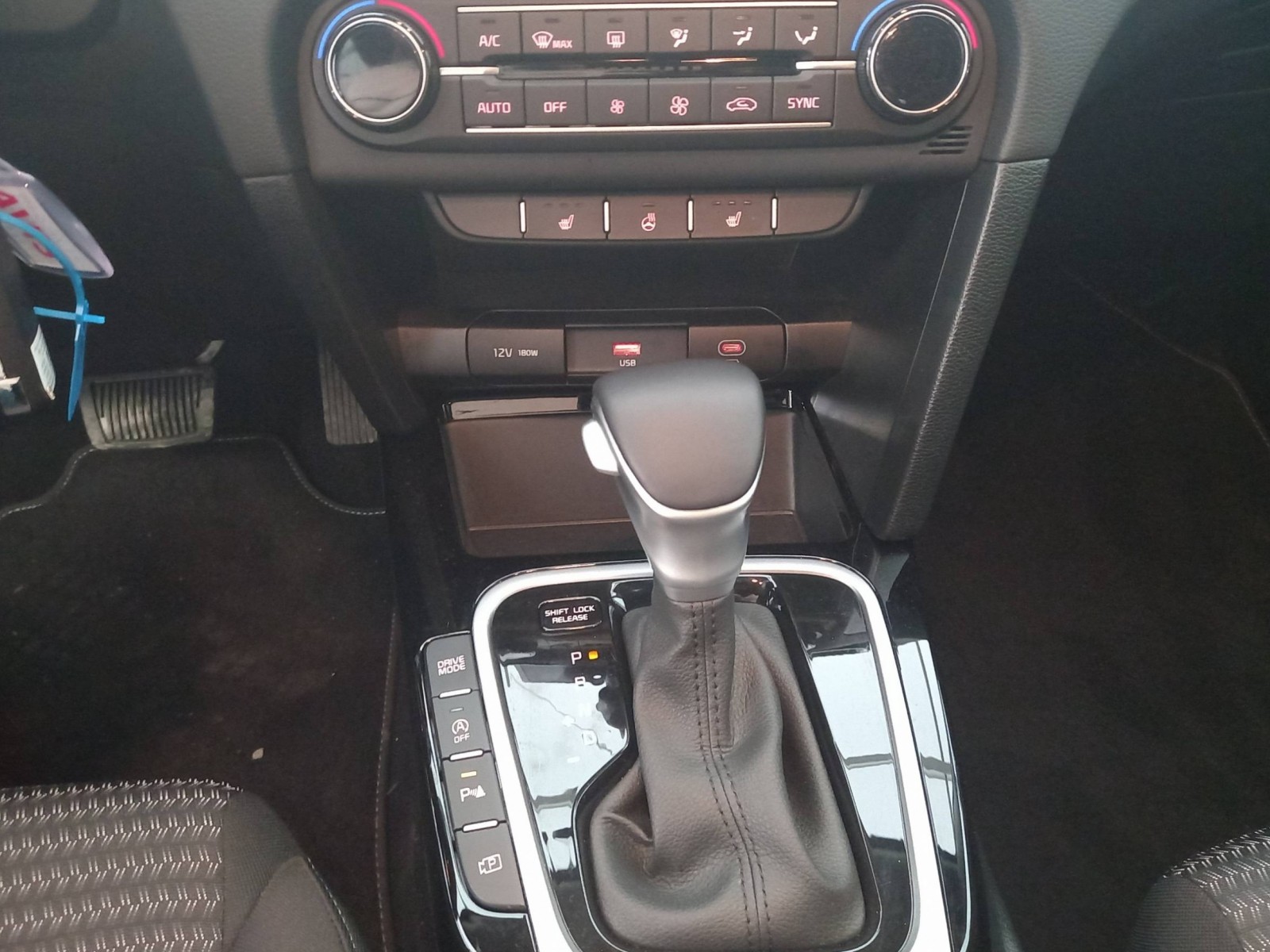 KIA - CEED SW - #186504 - 16