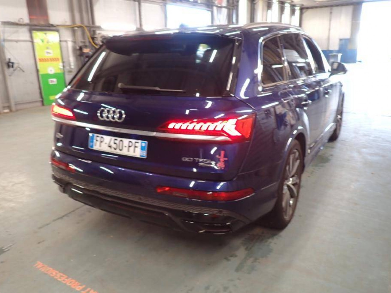 AUDI - Q7 - #187405 - 1