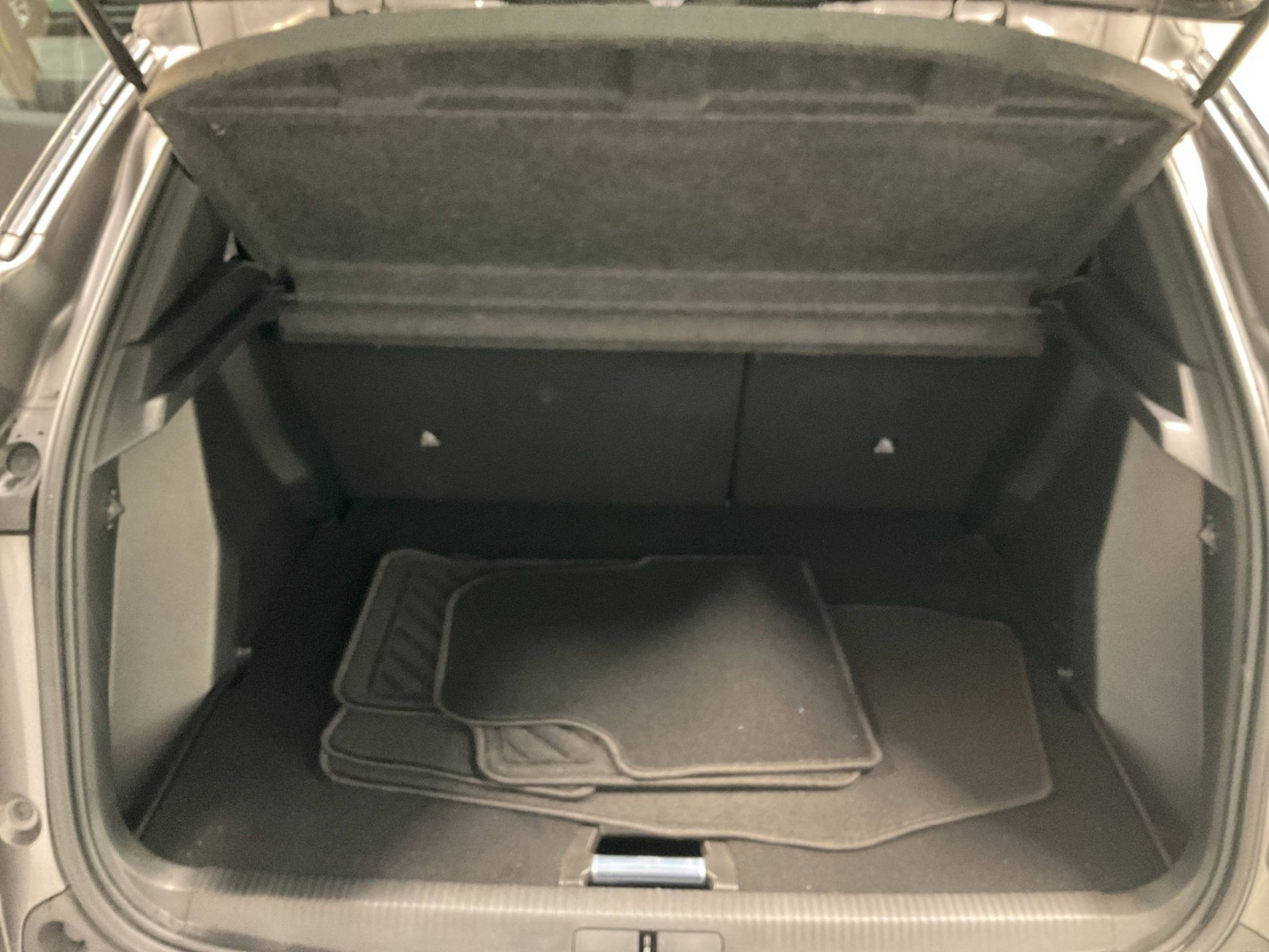 PEUGEOT - 2008 - #187407 - 13