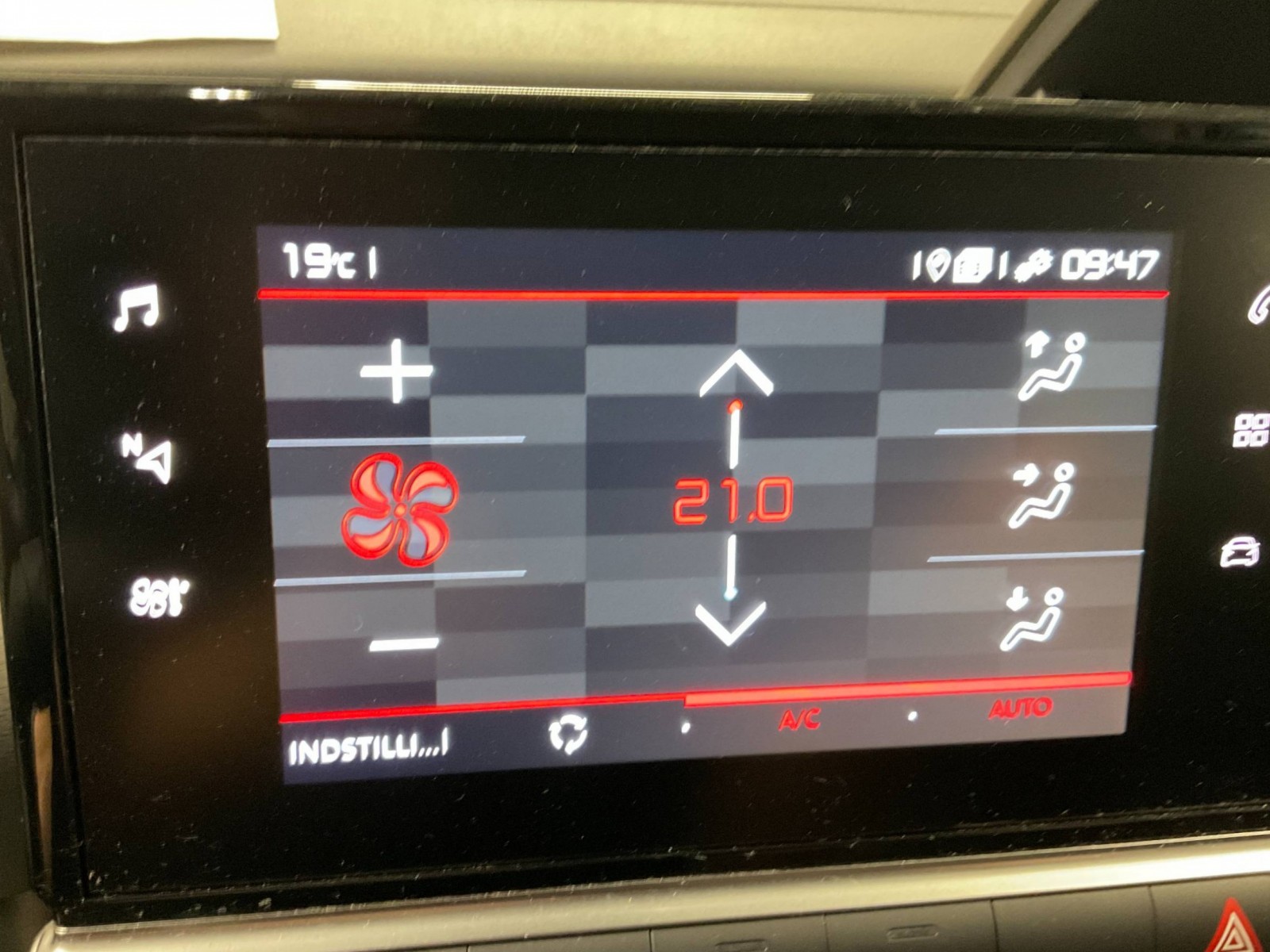CITROEN - C4 CACTUS - #187223 - 26