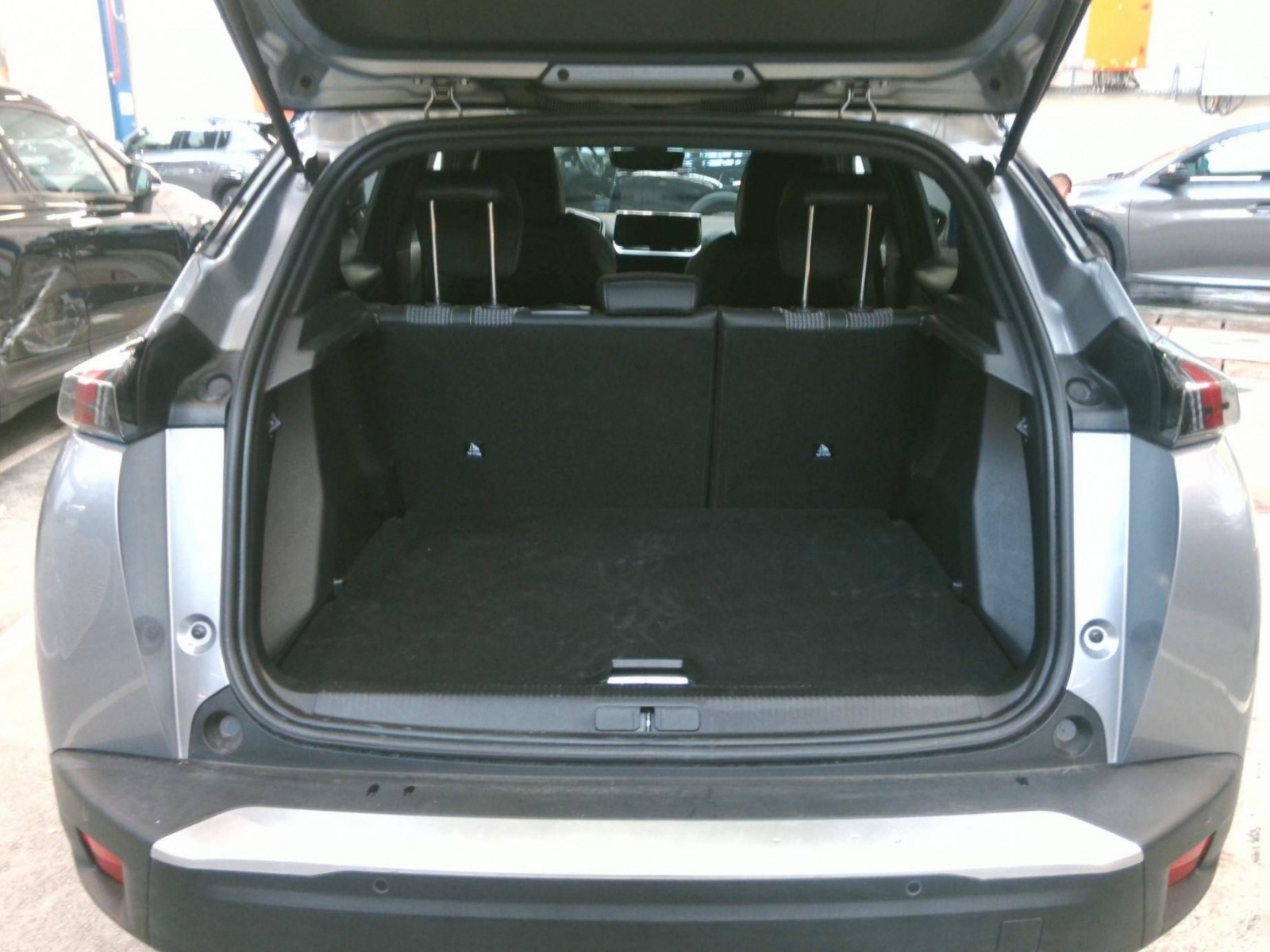 PEUGEOT - 2008 - #187438 - 9