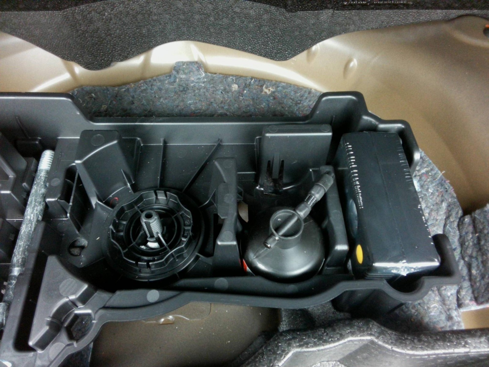 PEUGEOT - 2008 - #187436 - 6