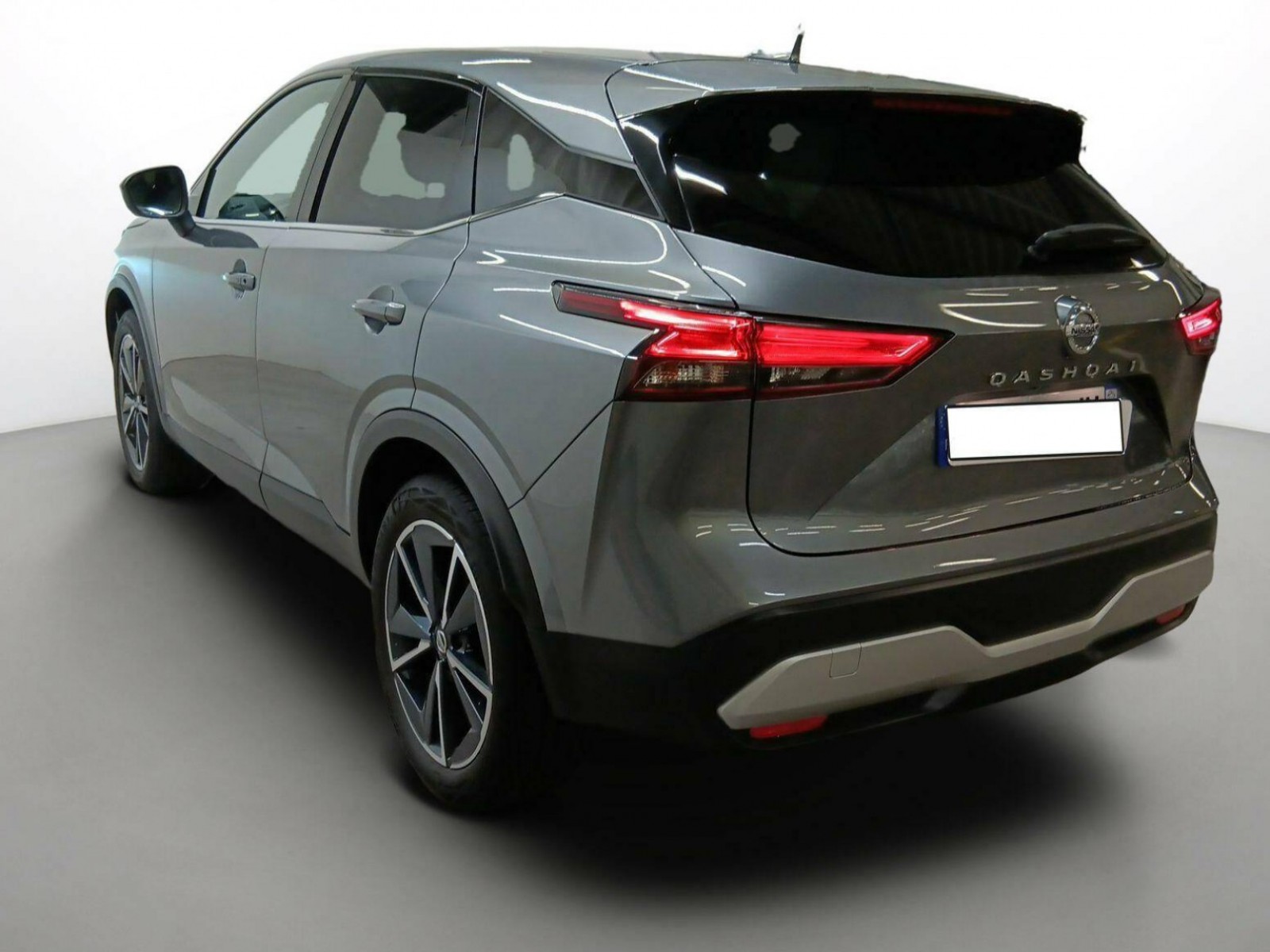 NISSAN - QASHQAI - #185273 - 18