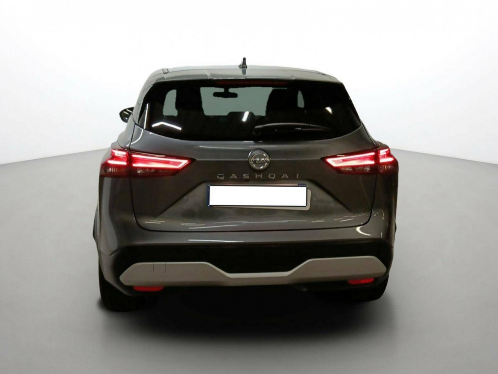 NISSAN - QASHQAI - #185273 - 23