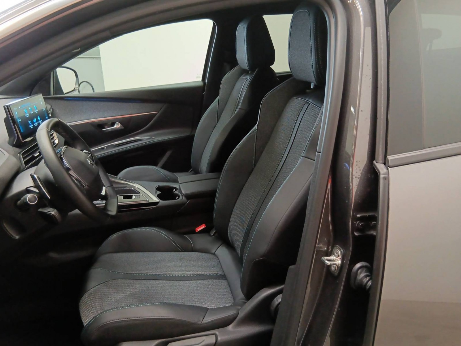 PEUGEOT - 5008 - #182476 - 7