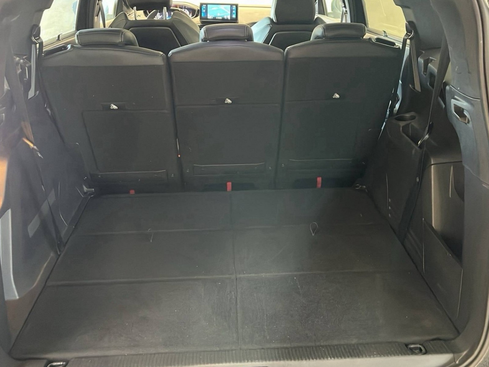 PEUGEOT - 5008 - #201292 - 33