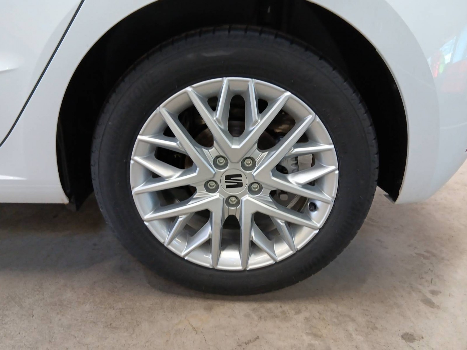 SEAT - IBIZA - #274073 - 6
