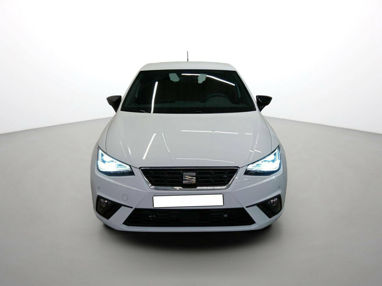SEAT - IBIZA - #274073 - 4