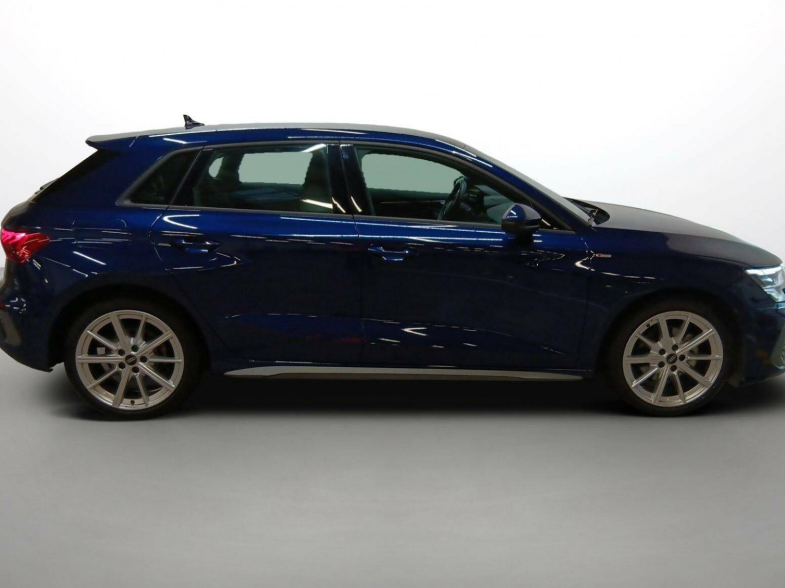 AUDI - A3 SPORTBACK - #186762 - 32