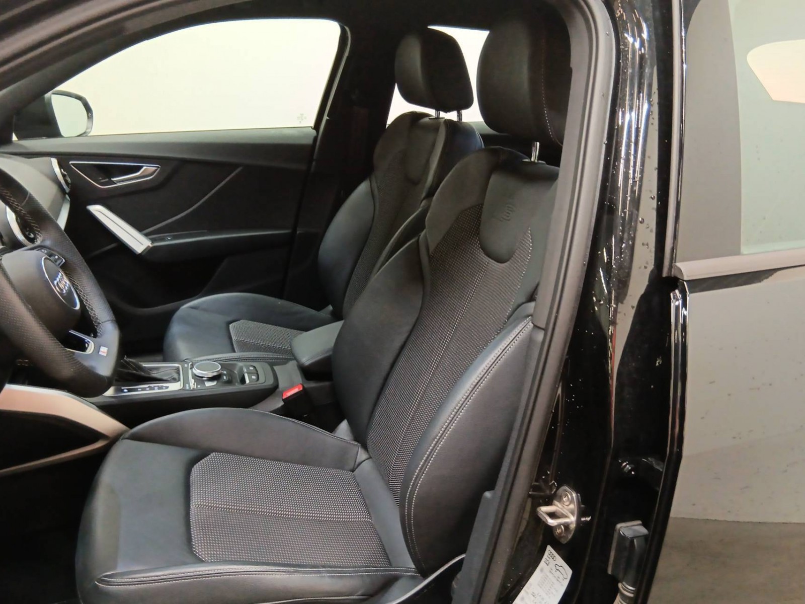 AUDI - Q2 - #186923 - 7