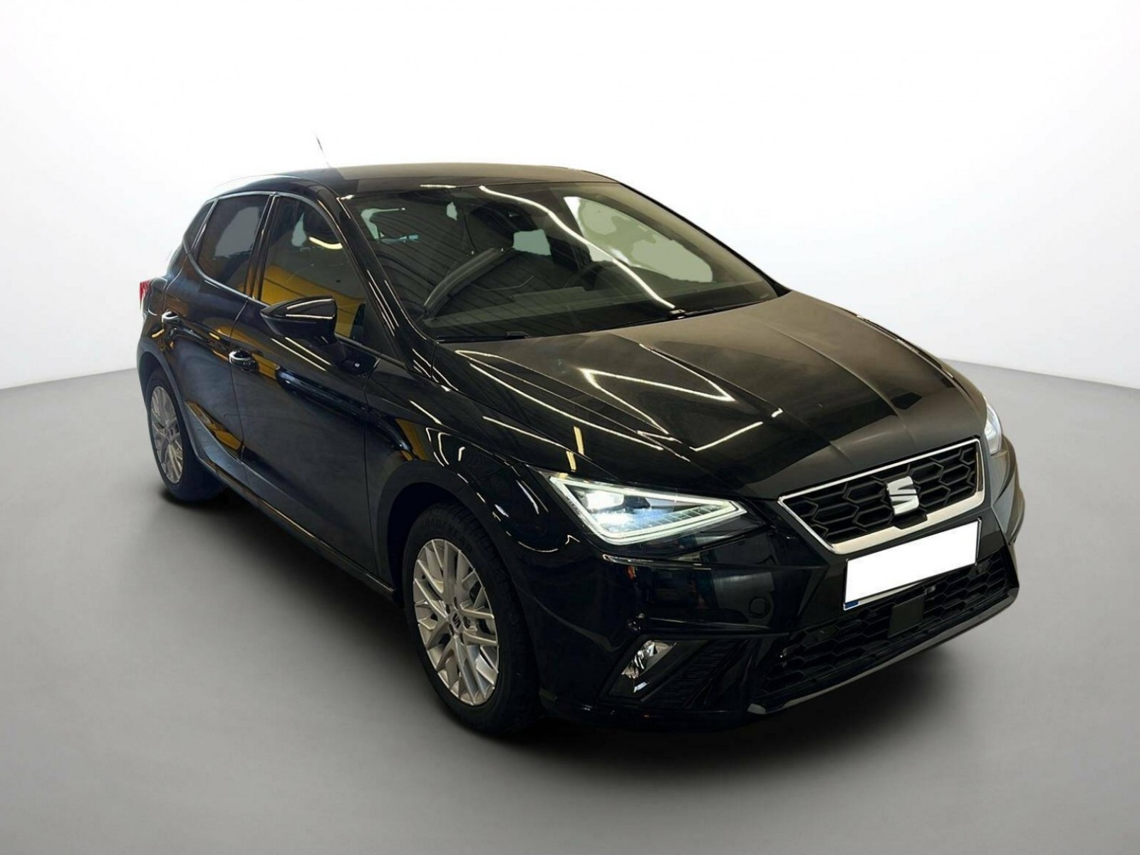 SEAT - IBIZA - #274077 - 1
