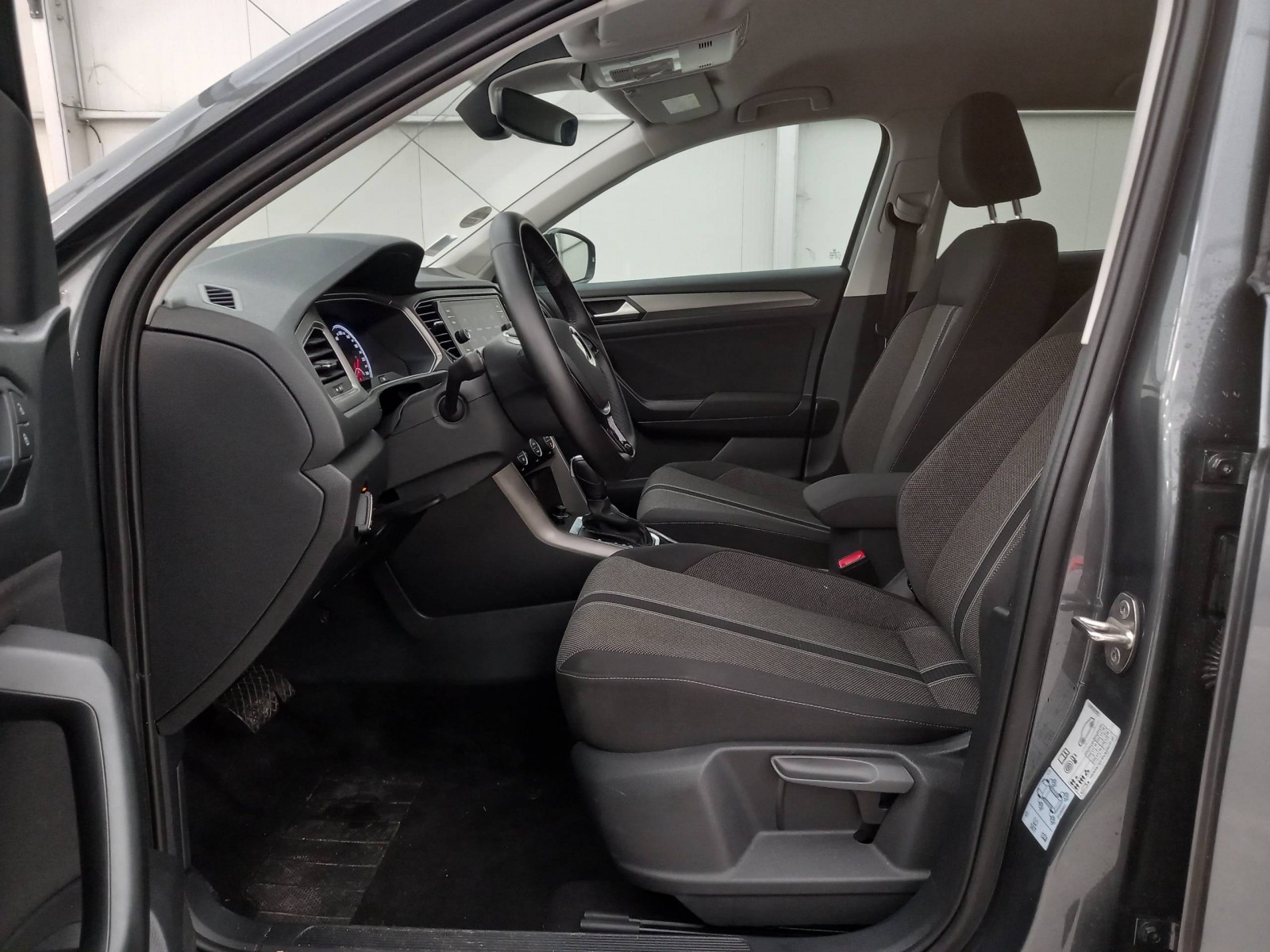 VOLKSWAGEN - T-ROC - #187603 - 7