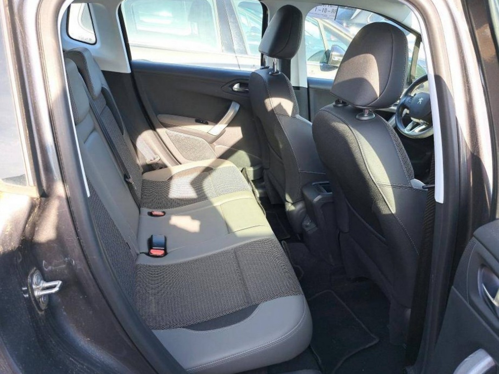 PEUGEOT - 2008 - #188491 - 14