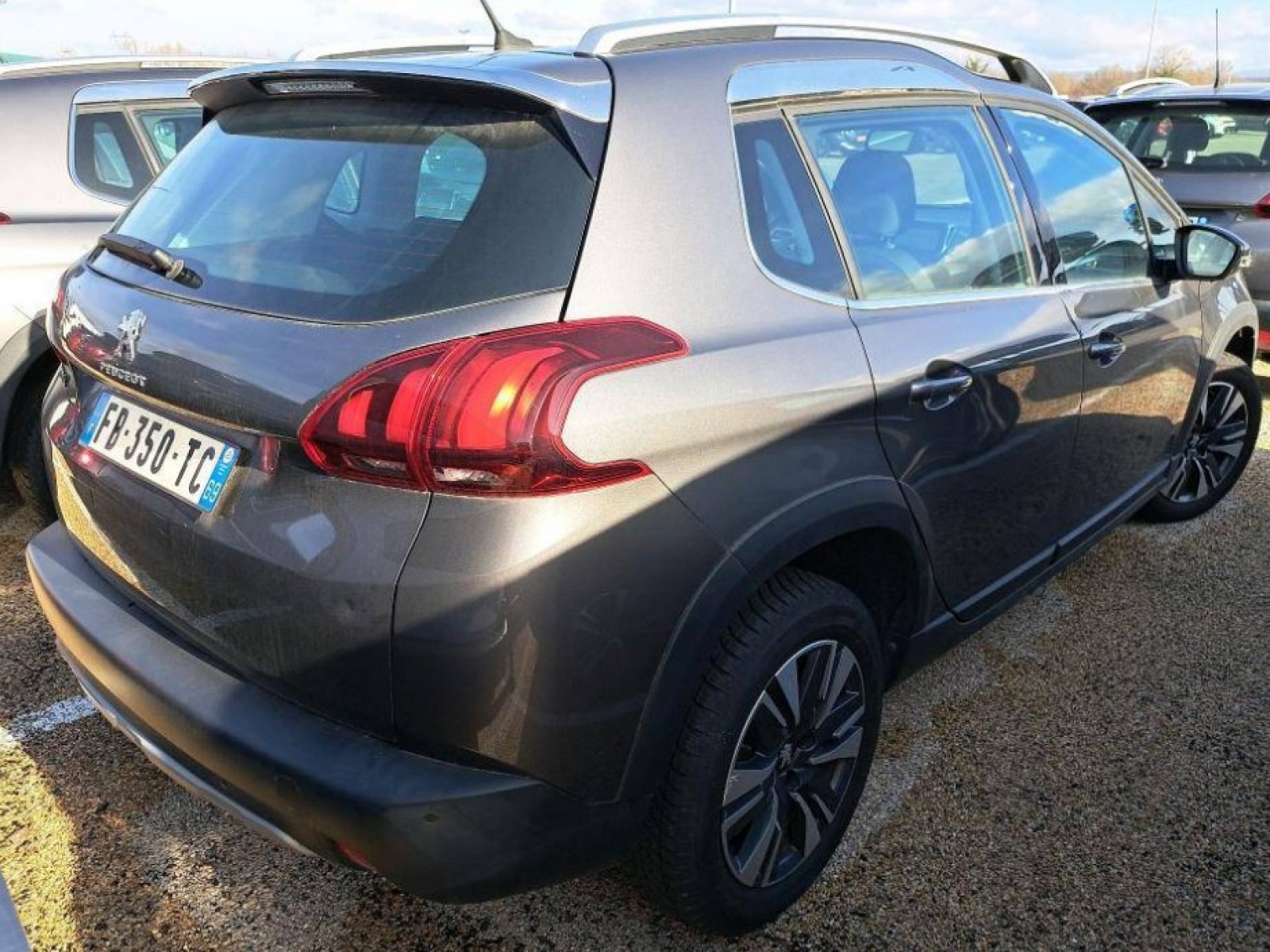 PEUGEOT - 2008 - #188491 - 17
