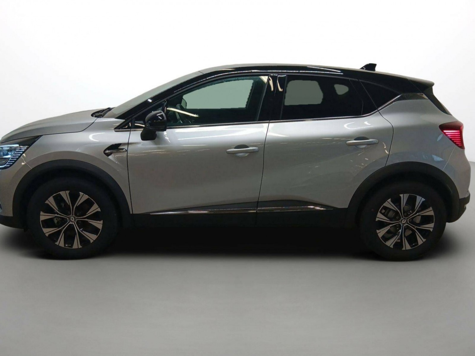 RENAULT - CAPTUR - #188105 - 15