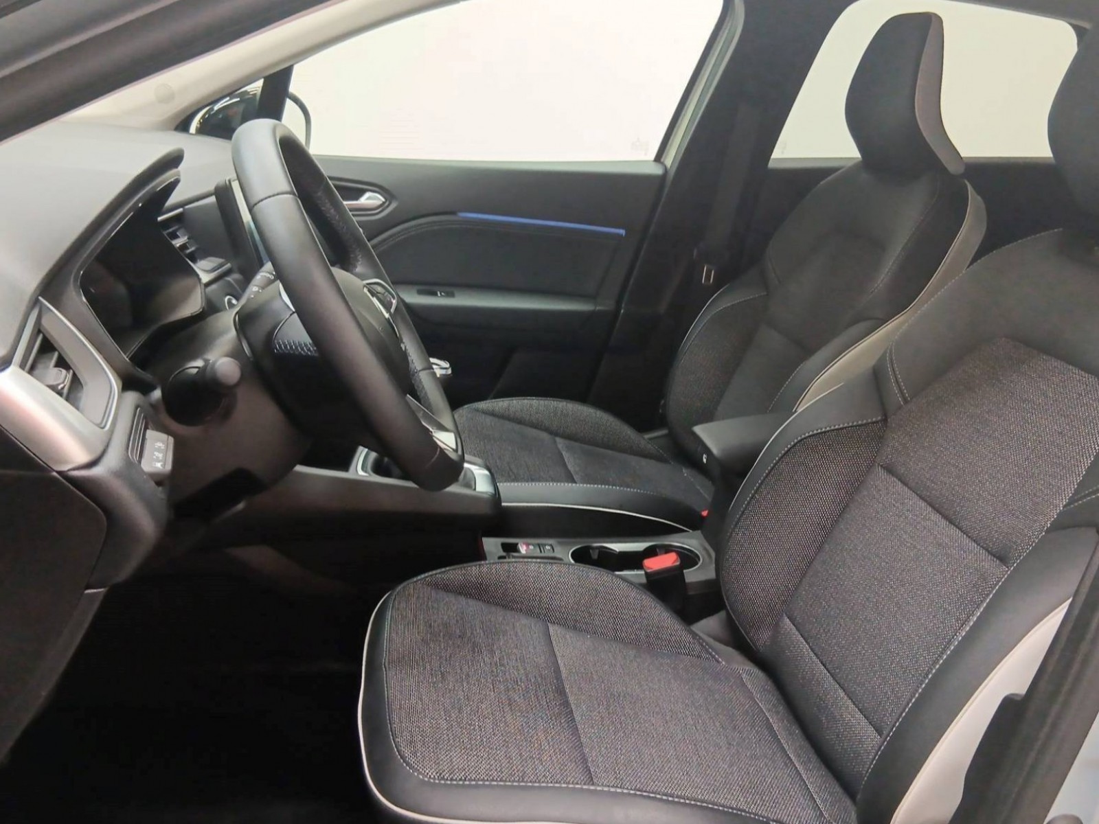RENAULT - CAPTUR - #188100 - 31