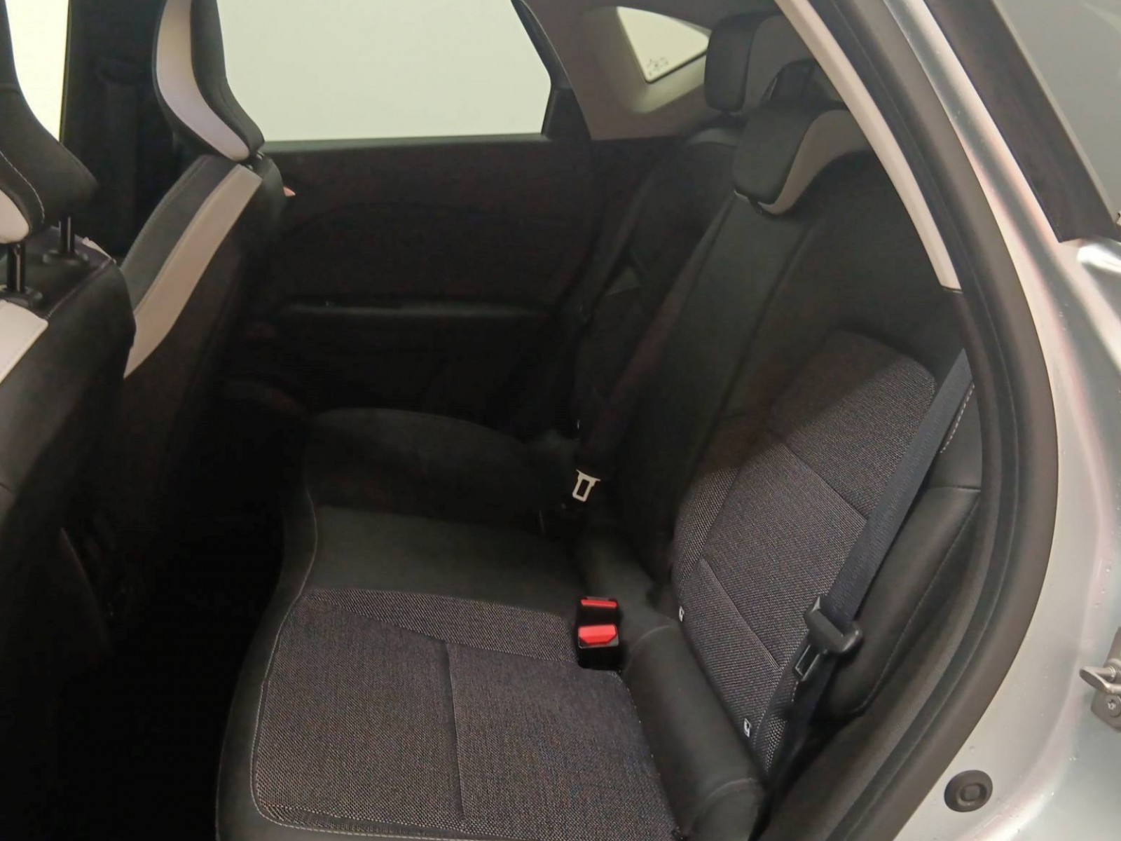 RENAULT - CAPTUR - #188100 - 33