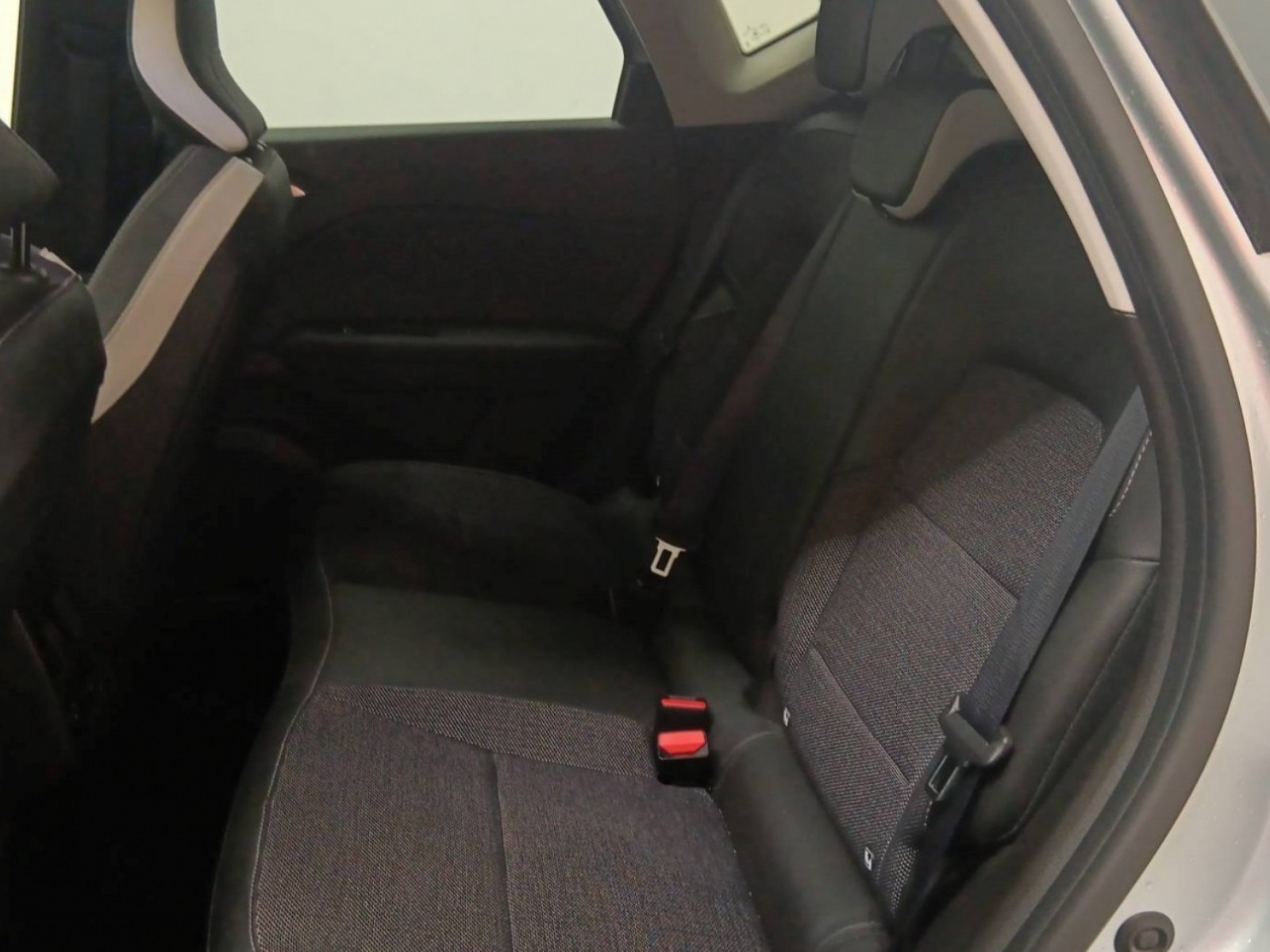 RENAULT - CAPTUR - #188100 - 32