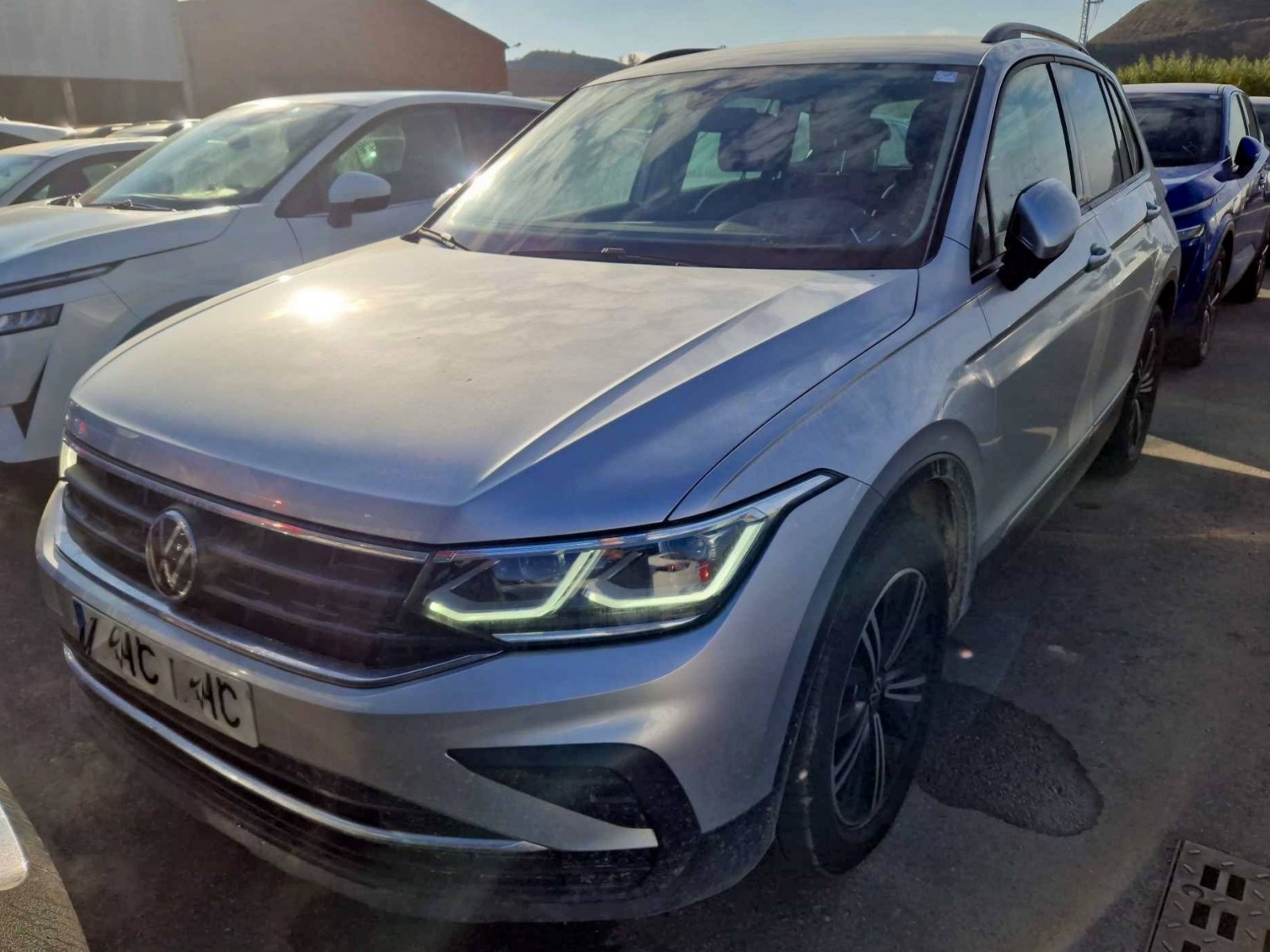 VOLKSWAGEN - TIGUAN - #188710 - 6