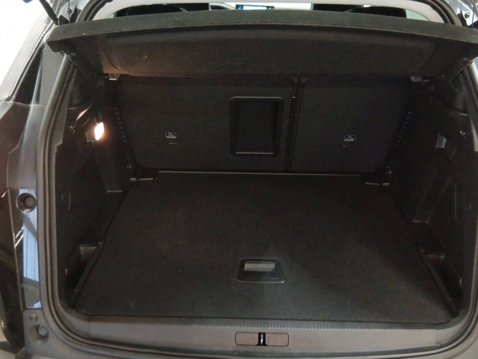 PEUGEOT - 3008 - #188684 - 42
